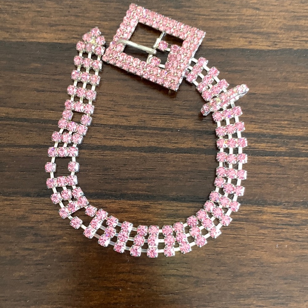 Crystal pink extra small doggie necklace